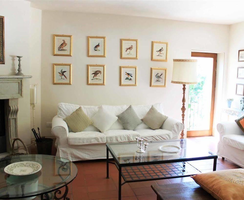 Torre Del Falco Guest House Spoleto Exterior foto